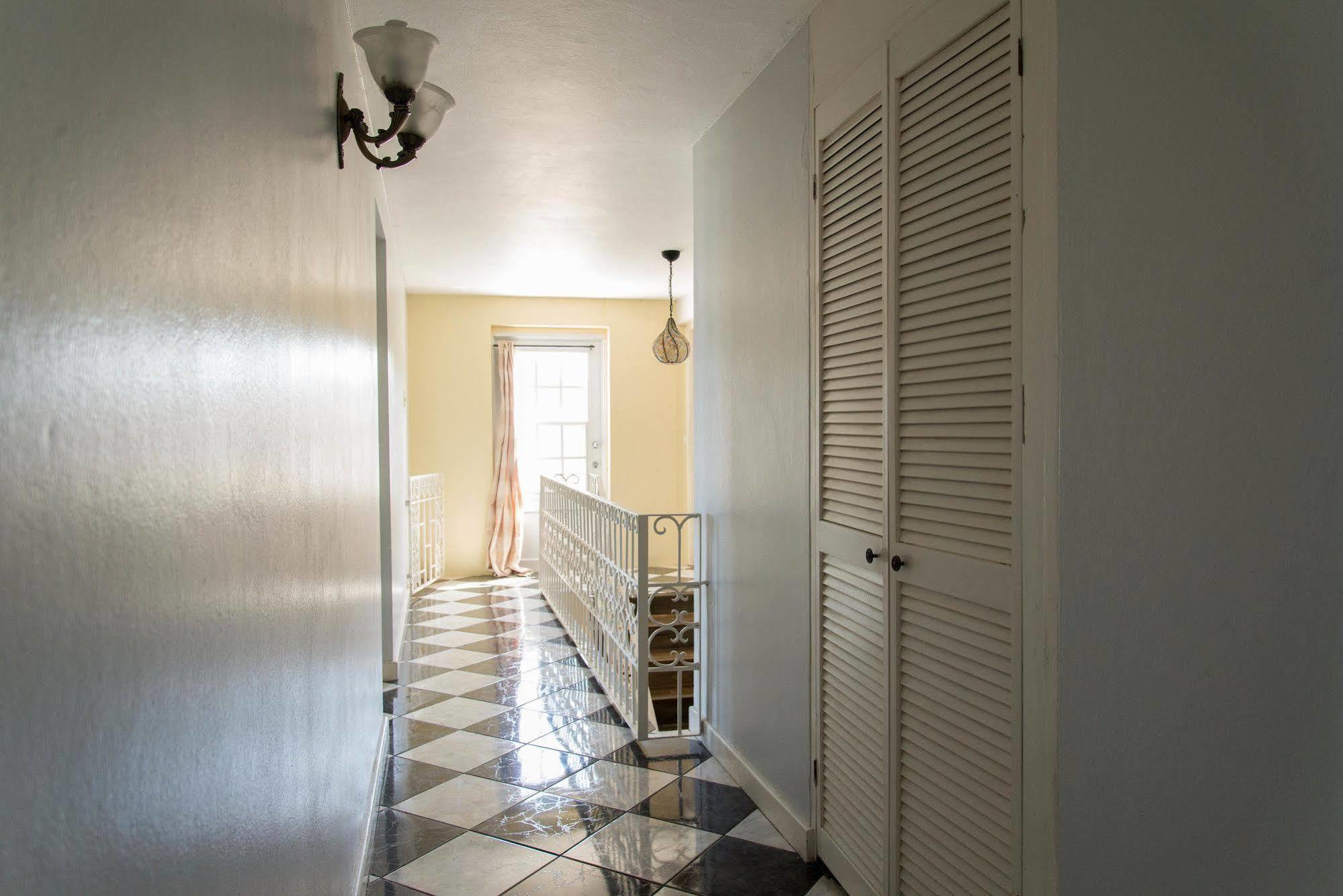 Hatfield South Villa モンテゴ・ベイ エクステリア 写真